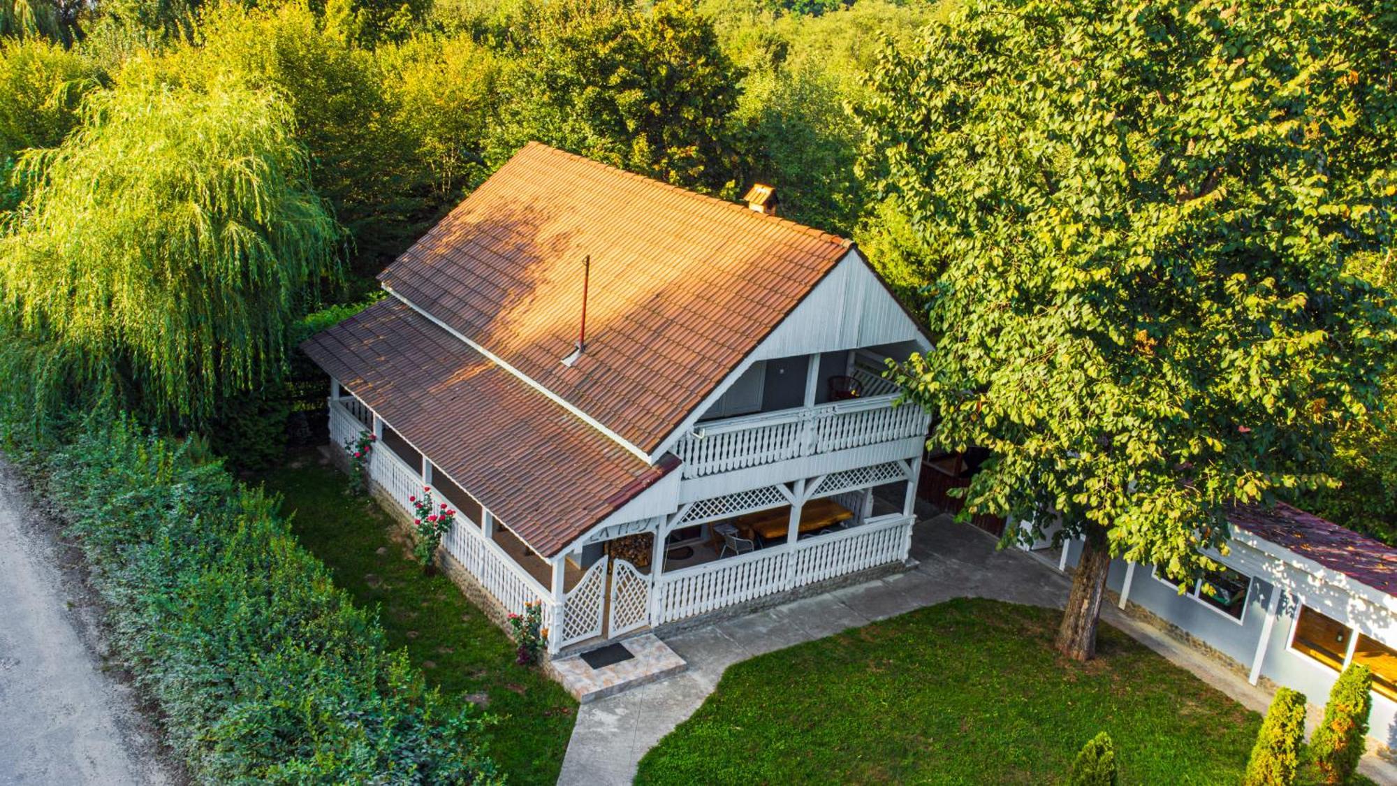 Cabana La Tiby Порумбаку-де-Сус Экстерьер фото