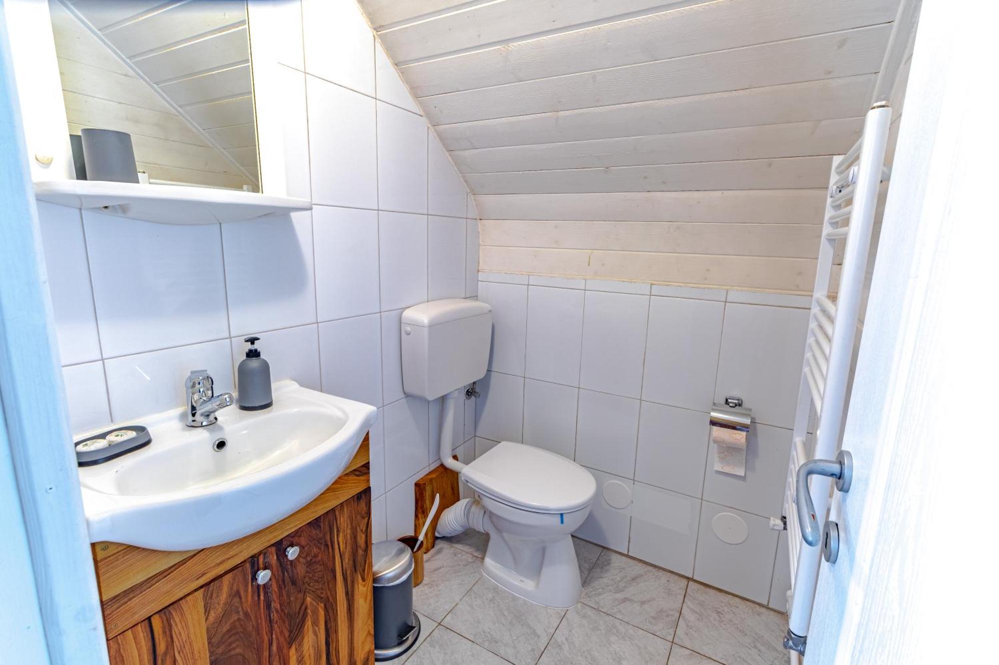 Cabana La Tiby Порумбаку-де-Сус Экстерьер фото