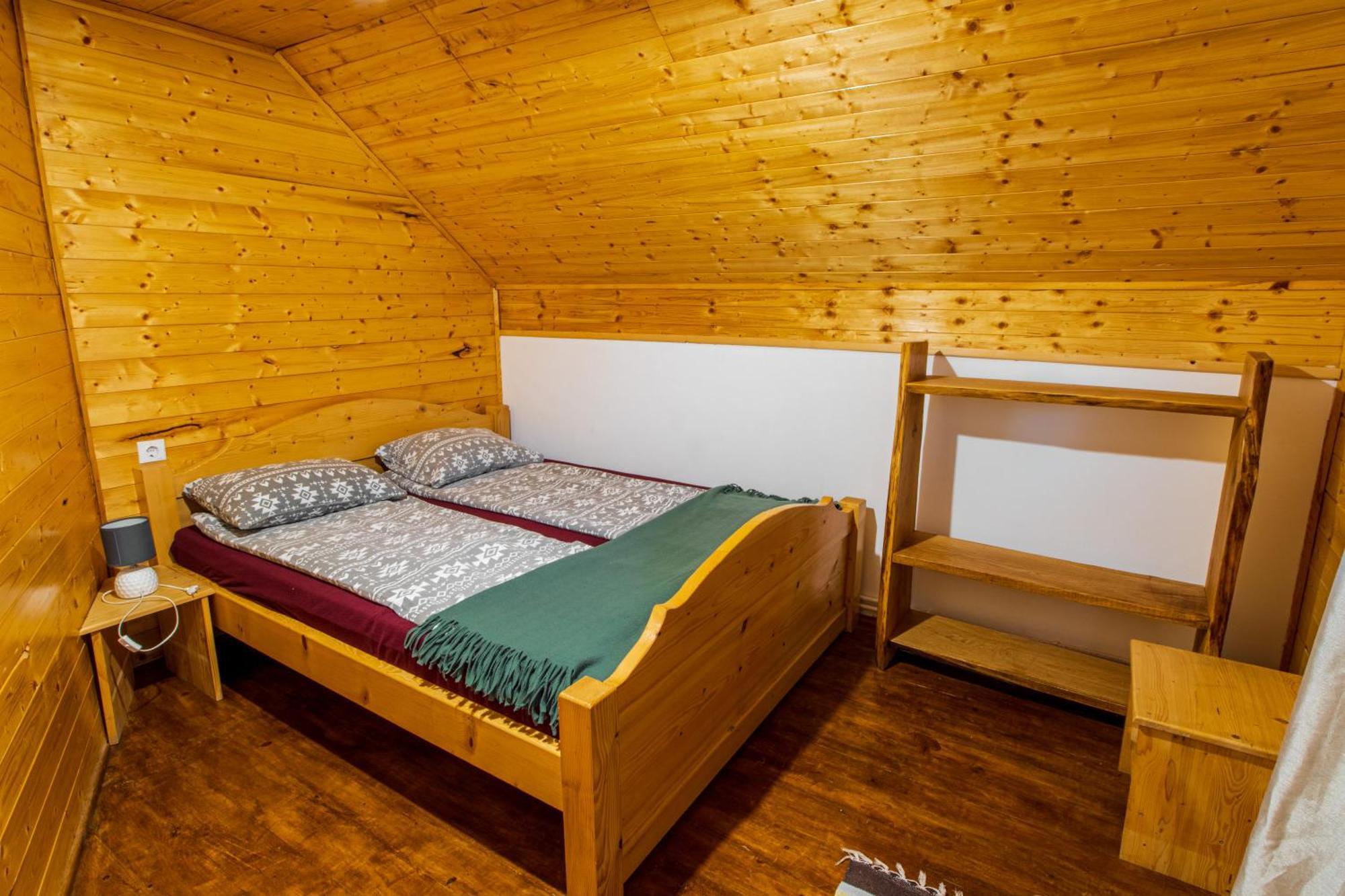 Cabana La Tiby Порумбаку-де-Сус Экстерьер фото