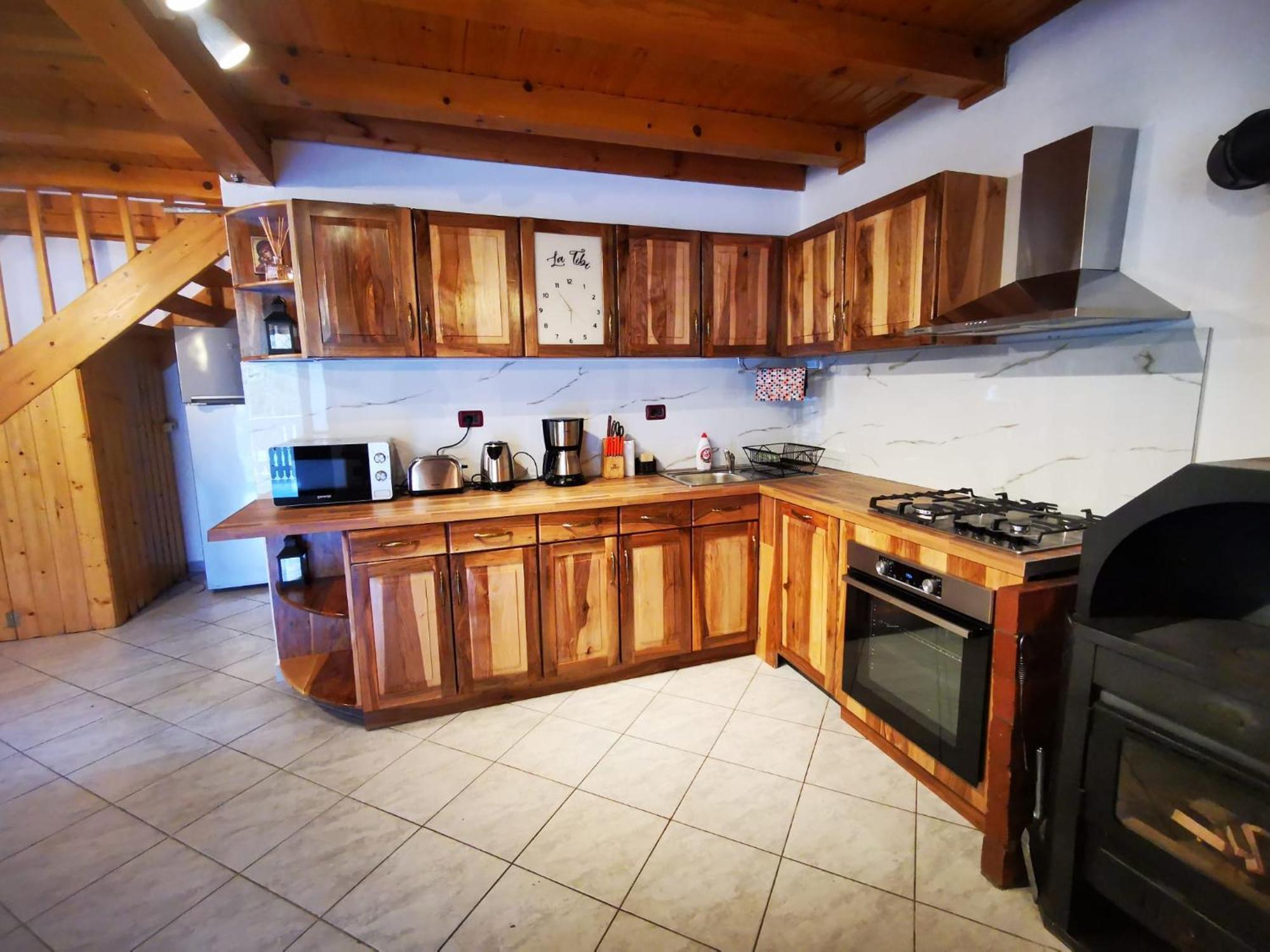 Cabana La Tiby Порумбаку-де-Сус Экстерьер фото